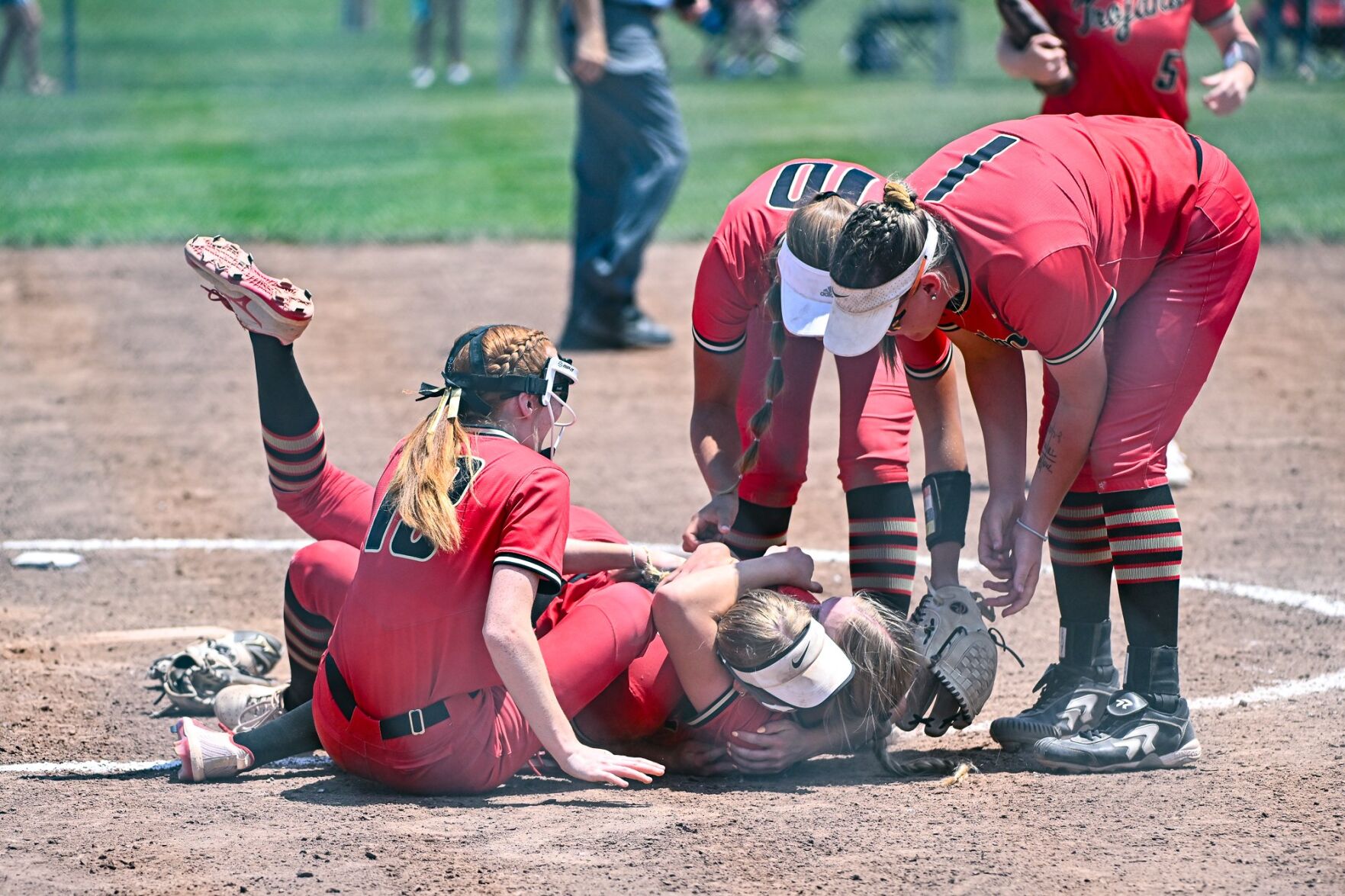 6/3/23- Softball - IL 3A Sectional Charleston vs Waterloo